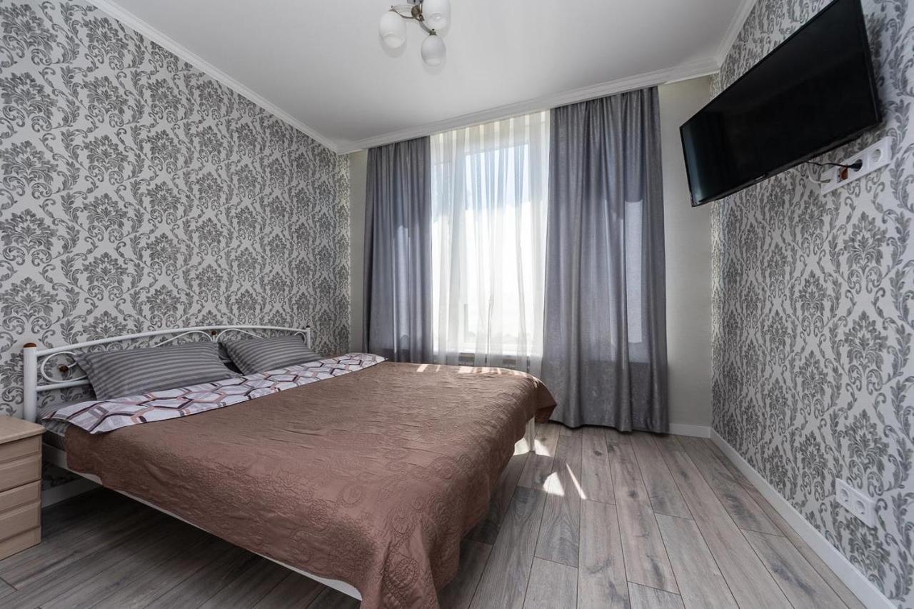 Апартаменти Метро Вирлиця Kiev Ngoại thất bức ảnh